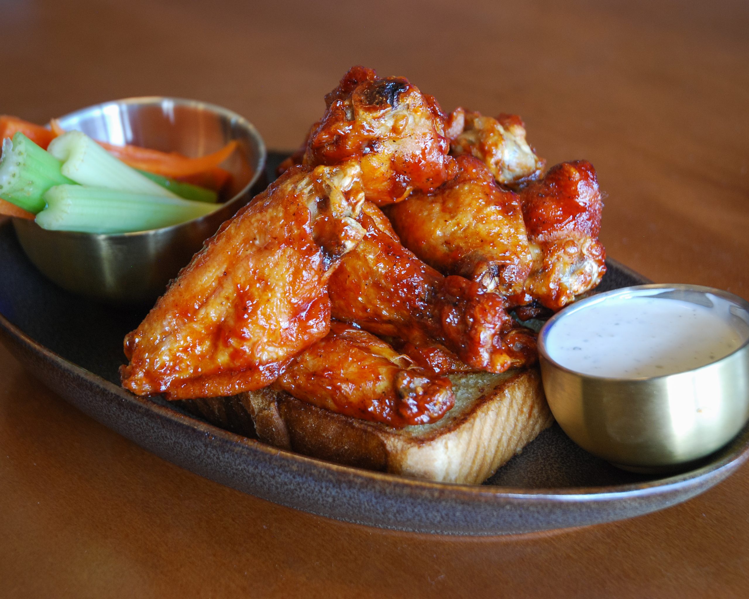 Bone-In Wings (6)
